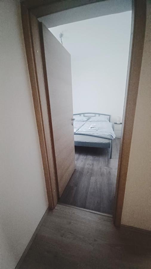 Apartman Dora Lägenhet Pula Exteriör bild
